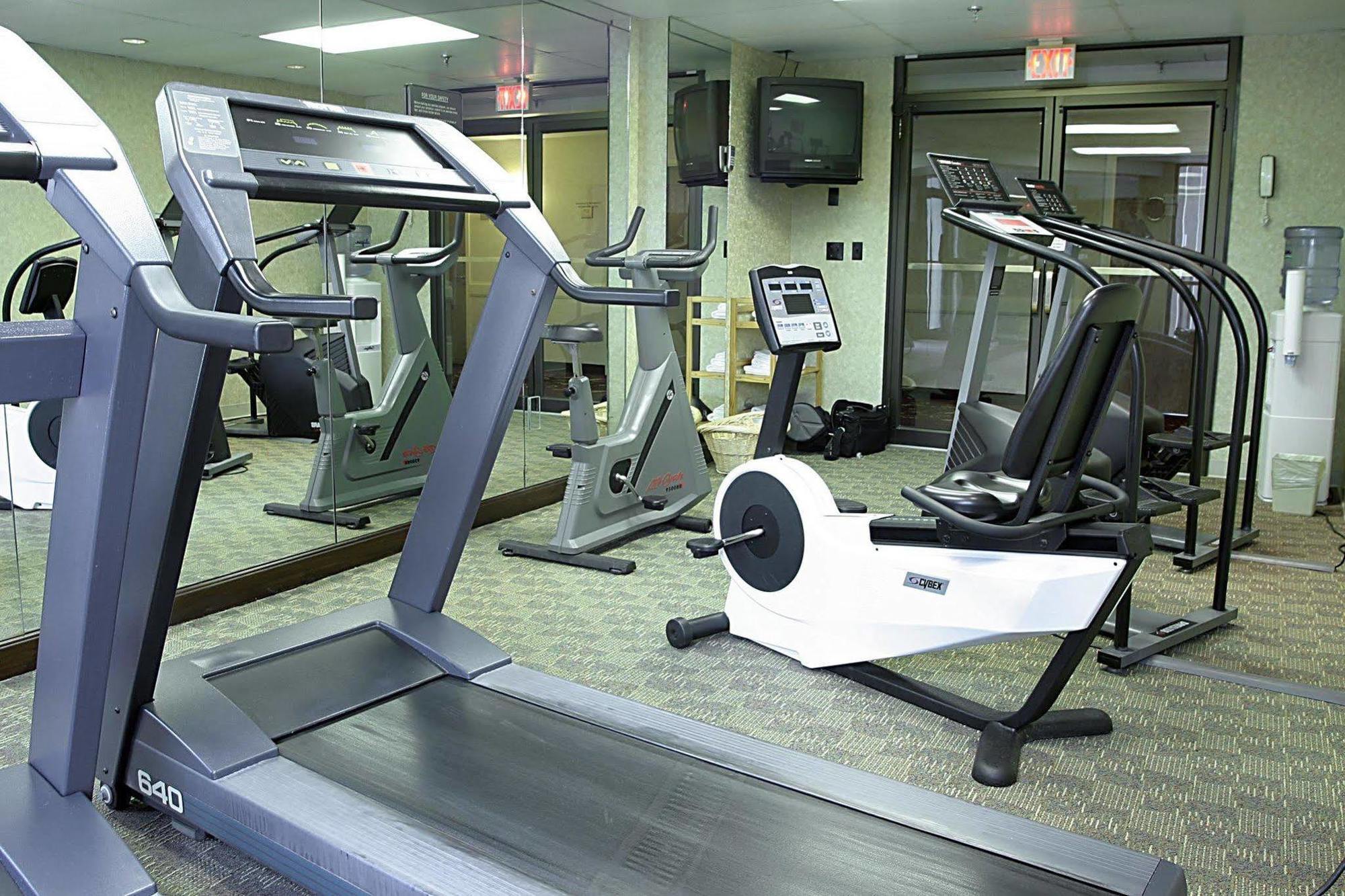Magnuson Grand & Conference Center Somerset-Bridgewater 외부 사진