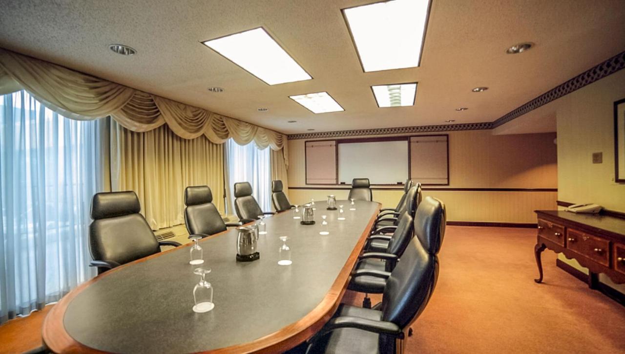Magnuson Grand & Conference Center Somerset-Bridgewater 외부 사진